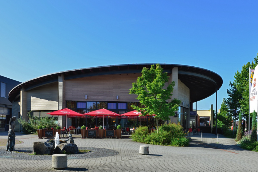 Best_Western_Plus_Konrad_Zuse-Huenfeld-Aussenansicht-5-218107