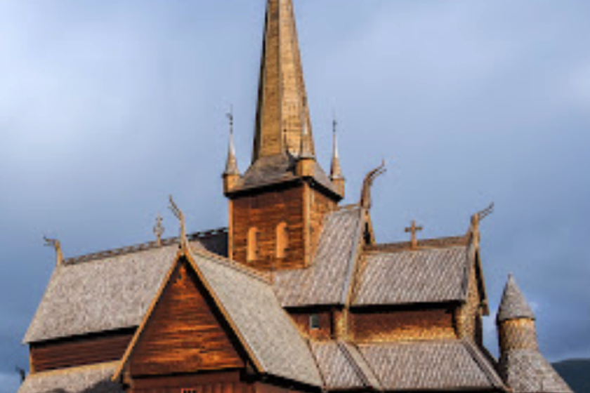 Lom stavkyrkje
